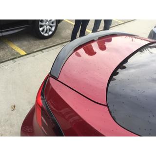 Spoileri (Meliset, maalattava) Toyota Corolla 2019– kuva 1