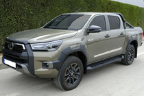Toyota Hilux 2015– OmsaLine listasuojat (4 kpl, ruostumaton teräs) kuva 3