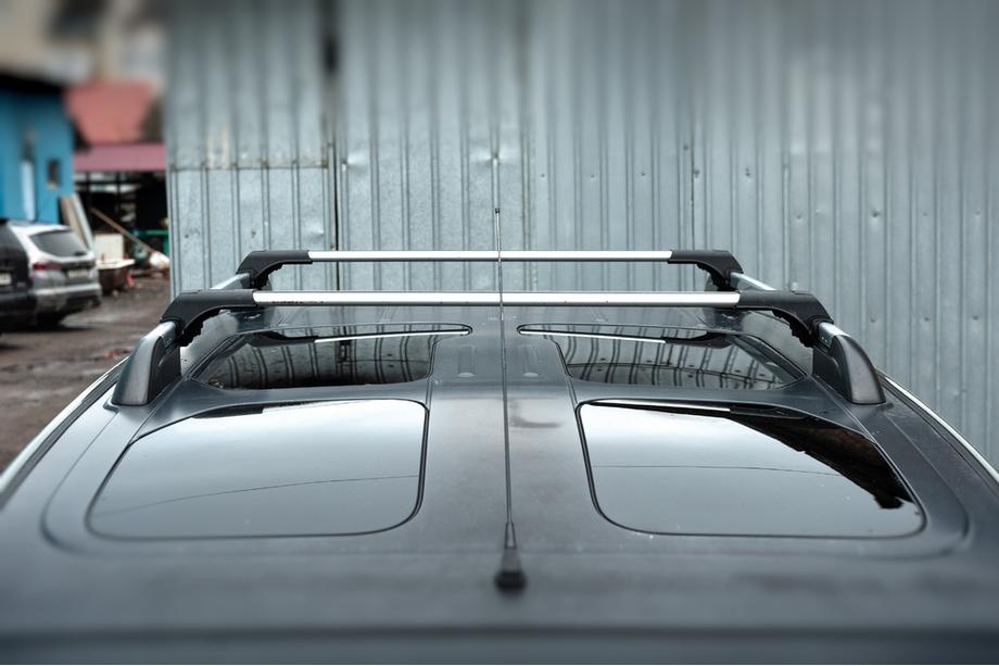 Peugeot Partner Tepee 2008–2018 Lukittavat kattotelineen poikkitangot kattokaiteisiin Skybar V1 (2 kpl) Musta Kuva 5