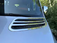 Mercedes Sprinter W907/W910 2018– OmsaLine ilmanottoaukon kromilista (2 kpl, ruostumaton teräs) kuva 2