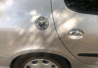 Peugeot 206 1998–2024 Tankkausluukun suojalista (ruostumaton teräs) kuva 2