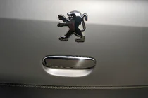 Peugeot 307 2001–2008 Krominen kahvasuoja takaluukun kahvaan (RST) kuva 1