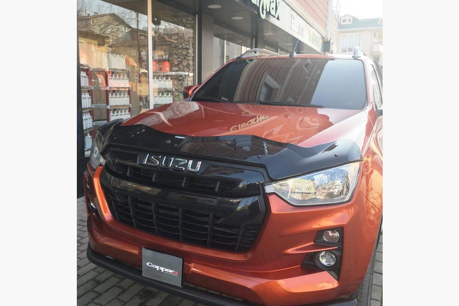 Isuzu D-Max 2019– Konepellin deflektori BAT (EuroCap) Image