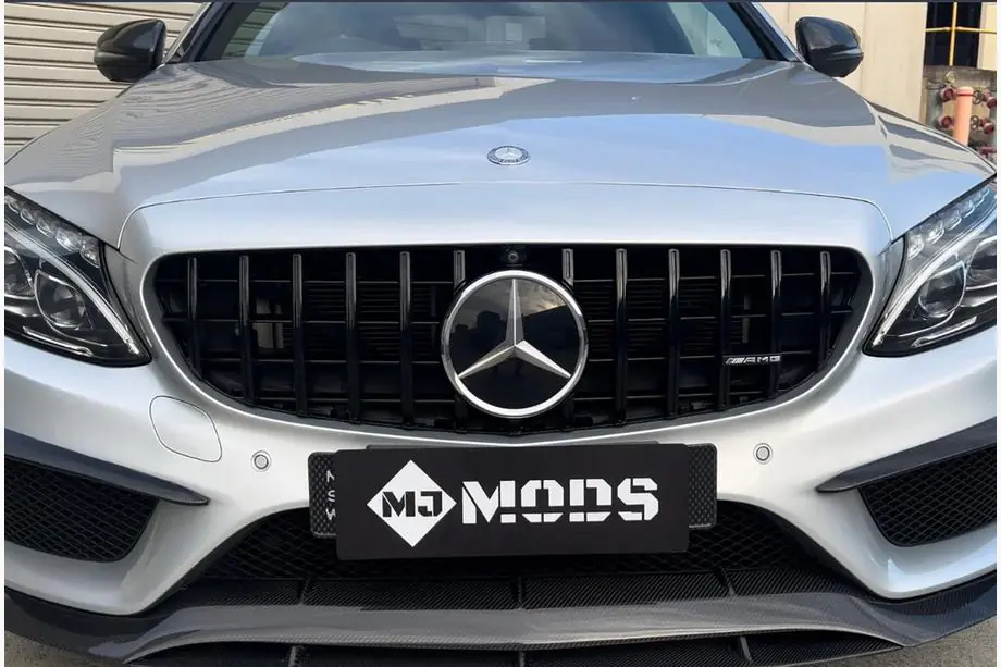 Mercedes C-class W205 2014–2021 Panamericana GT Black etusäleikkö (Avantgarde/AMG-Line/C43 AMG) Image