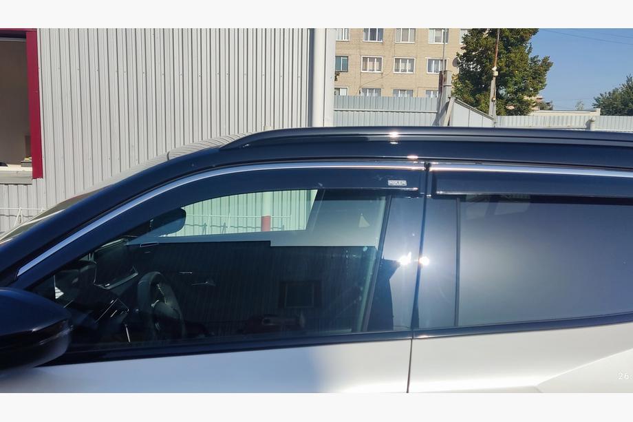 Peugeot 2008 2019– Ikkunatuuliohjaimet kromilistalla (4 kpl, Niken) Image