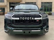 Toyota Land Cruiser 200 2007–2021 Restyling-sarja LC 300 GR:lle kuva 1