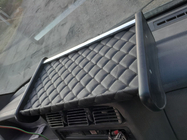 Peugeot Boxer 1994–2006 Kojelaudan hylly 1994-1999 (musta mustalla tikkauksella) kuva 2