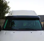 Iveco Daily 2014– Tuulilasin visiiri V2 (kiiltävä musta, 5 mm) kuva 3