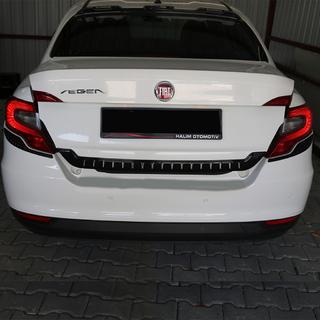 Takaluukun lista (3 kpl, ABS) Fiat Tipo 2016– kuva 2