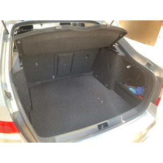 Tavaratilan matto SD (EVA, musta) Skoda Octavia III A7 2013–2019 kuva 3