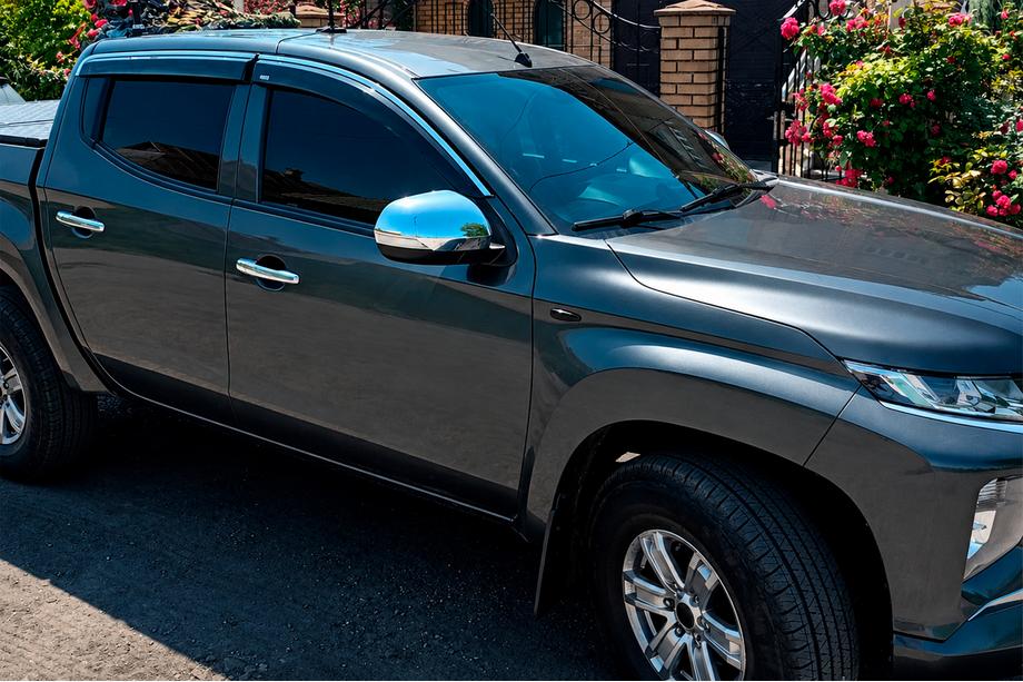 Mitsubishi L200 2015–2024 Ikkunatuuliohjaimet kromilistalla (4 kpl, Niken) Image