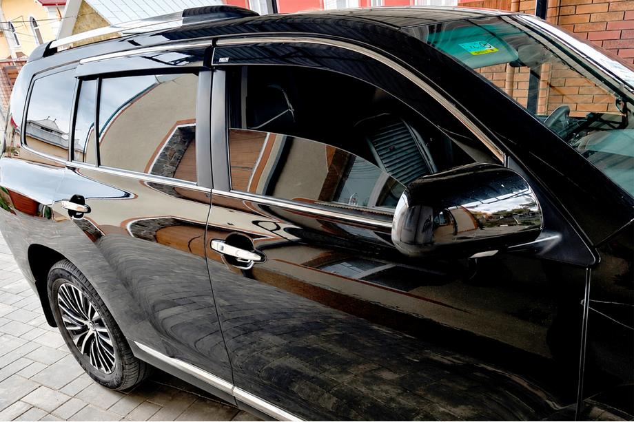Toyota Highlander 2008–2013 Ikkunatuuliohjaimet kromilistalla (4 kpl, Niken) Kuva 4