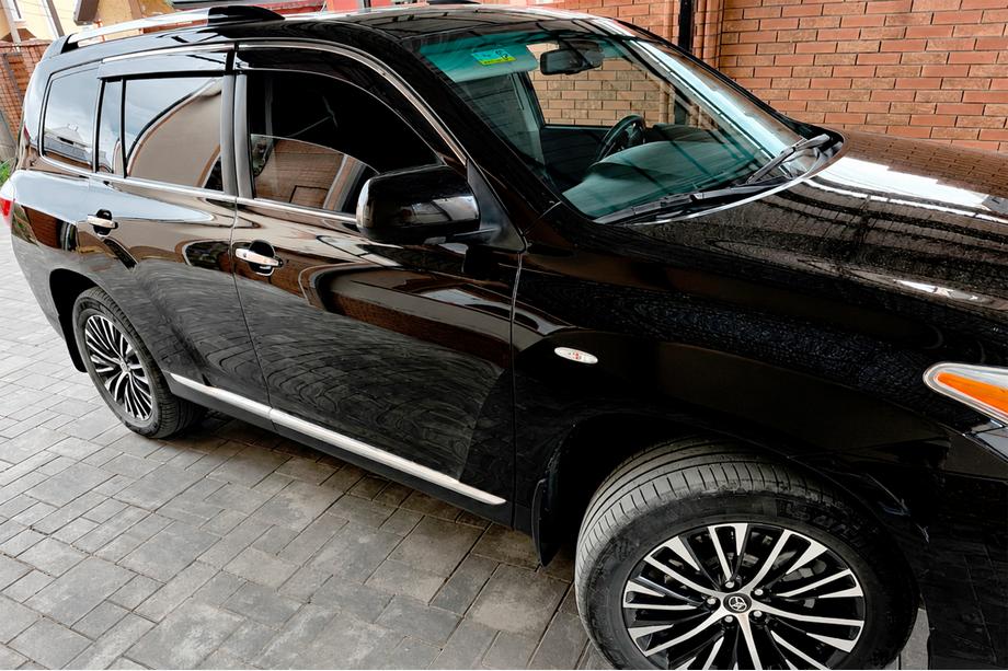 Toyota Highlander 2008–2013 Ikkunatuuliohjaimet kromilistalla (4 kpl, Niken) Kuva 2