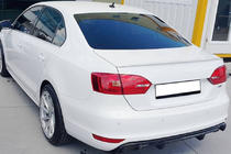 Volkswagen Jetta 2011–2018 OEM-spoileri (maalattavaksi) kuva 1