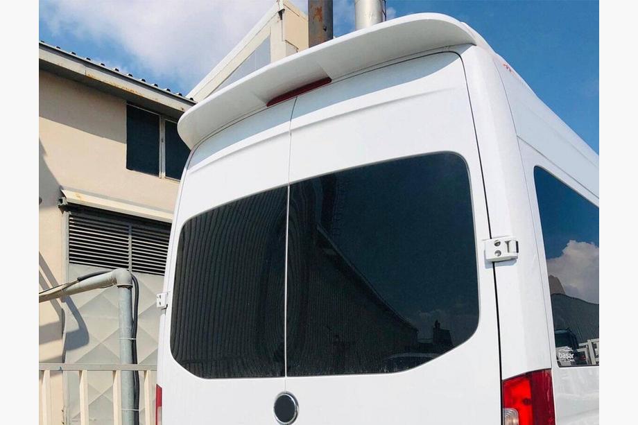 Mercedes Sprinter W906 2006–2018 Anatomik-spoileri (leveä malli, maalattavaksi) Image