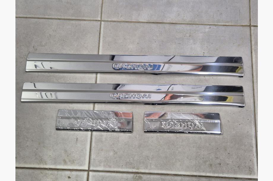 Nissan Qashqai 2007–2010 ALE! Kynnyslistat (Omsa, 4 kpl, ruostumaton teräs) Image