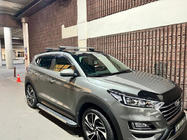 Hyundai Tucson TL 2016–2021 Lukittavat poikkitangot integroituihin kattokaiteisiin Wizard V2 (2 kpl) 125 cm, harmaat kuva 6