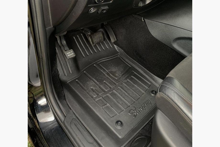 Jeep Grand Cherokee WK2 2010–2021 Stingray 3D automatot (5 kpl, polyuretaani) Image