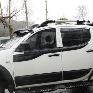 Ovien ylälistat (4 kpl, ABS) Mitsubishi L200 2006–2015 kuva 2