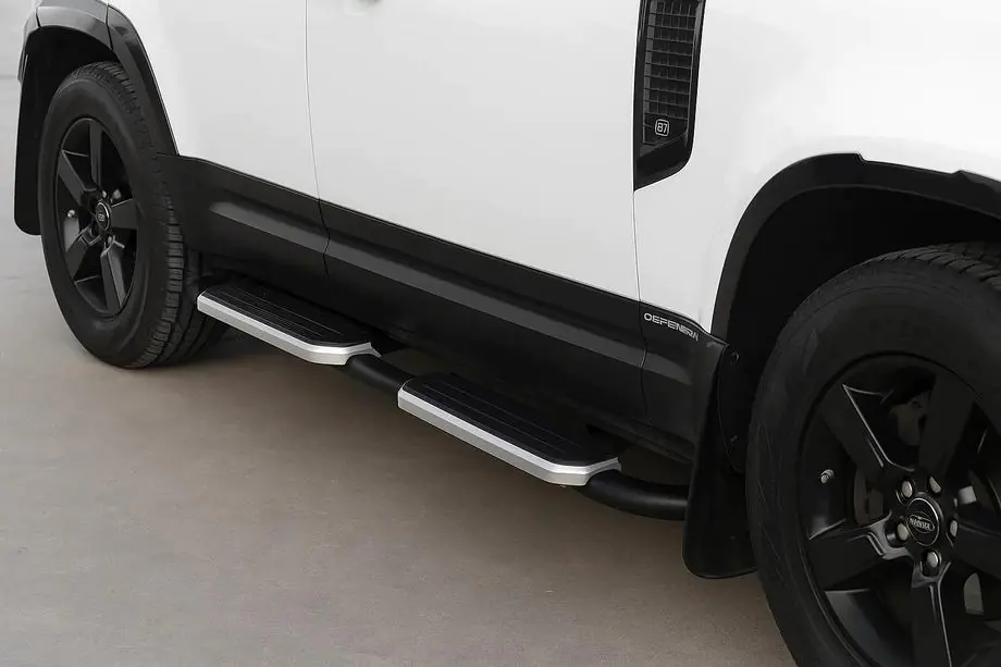 Land Rover Defender 2019– Sivuaskelmat OEM Silver (110/130, 2 kpl) Image