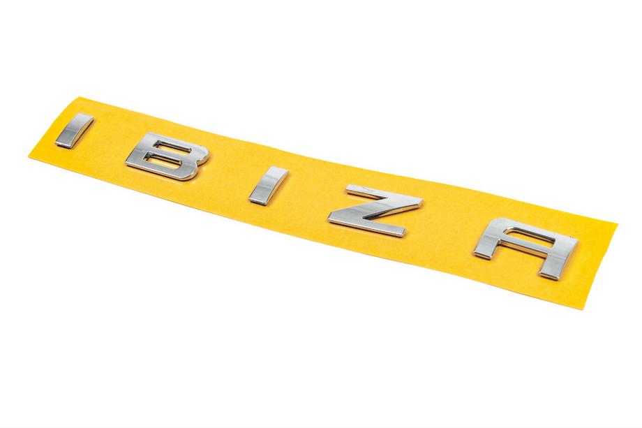 Seat Ibiza 2010–2017 Ibiza-tekstimerkki 6L6853687A (275 mm x 25 mm) Kuva 2