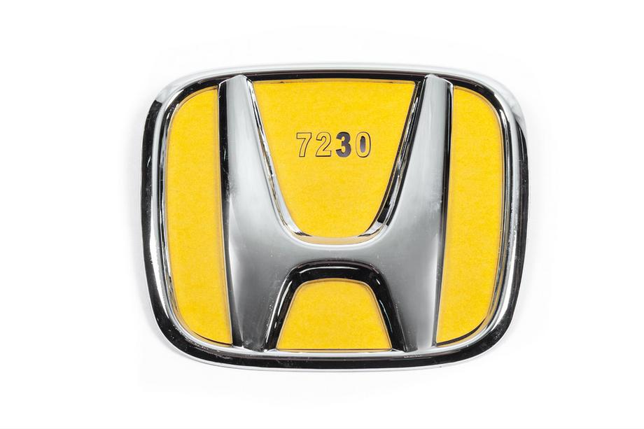 Honda Embleemi (kromi, itsekiinnittyvä) 97 x 80 mm Image