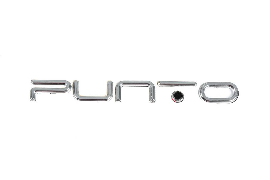 Fiat Punto Grande/EVO 2006–2018 Punto-tekstimerkki EVO:lle (musta piste, 2037b) Image