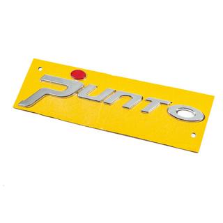 Punto-tekstiembleemi Grande-malliin (punainen piste, 1518b) Fiat Punto Grande/EVO 2006–2018 kuva 2