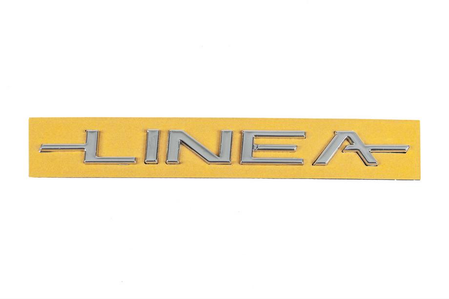 Fiat Linea 2006–2018 Linea teksti-/mallimerkintä 51767266 (180 mm x 16 mm) Image