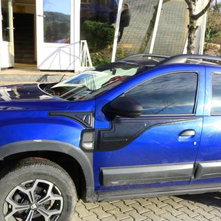 Ovien ylälistat (4 kpl) Renault Duster 2018–2024 kuva 2