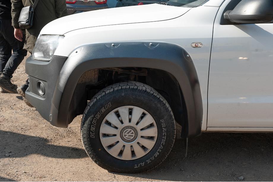 Volkswagen Amarok 2010–2022 EuroCap lokasuojan levikkeet (ABS, pulttikiinnitys) Image