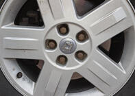 Renault Vanteen keskiökapselit harmaat 81569 (57 mm–50 mm, 4 kpl) kuva 1