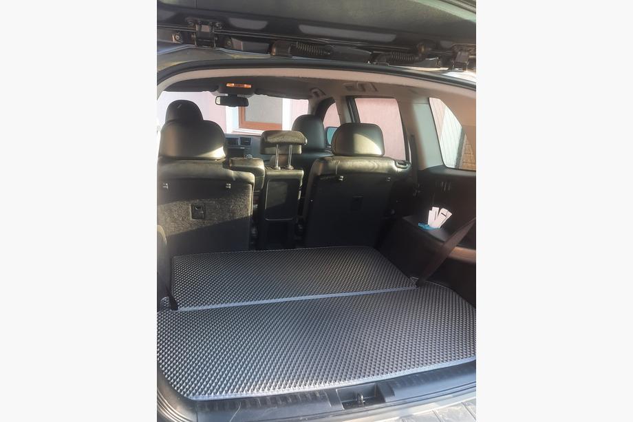 Toyota Highlander 2008–2013 EVA-tavaratilan matto (2-osainen, musta) Image