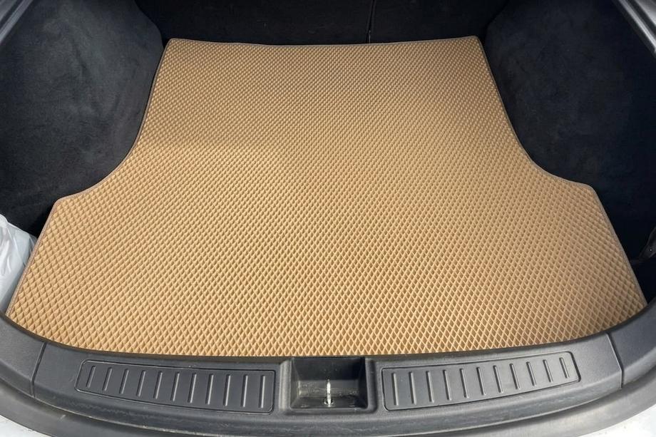 Tesla Model S 2012– EVA-tavaratilan matto (2012-2021, Beige) Image