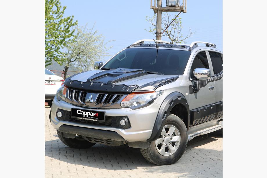 Mitsubishi L200 2015–2024 Konepellin listasarja DRAGON (2015-2019, 3 kpl) Image