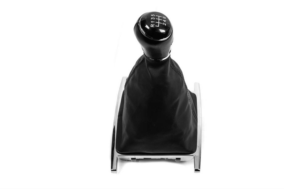 Volkswagen Amarok 2010–2022 Vaihdekepin nuppi ja vaihdepussukka (6-vaihteinen, kehyksellä) Image