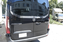 Mercedes Sprinter W907/W910 2018– Takalasin reunalista V-2 Carmos (2 kpl, ruostumaton teräs) kuva 5