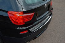 BMW X3 F25 2011–2018 Ruostumattomasta teräksestä valmistettu takapuskurin suojalista OmsaLine (kiiltävä, rst) kuva 2