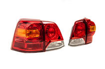Toyota Land Cruiser 200 2007–2021 Takavalot 2007-2015 (OEM) kuva 4
