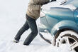 Mitä tehdä, jos auto juuttuu lumeen? kuva 1
