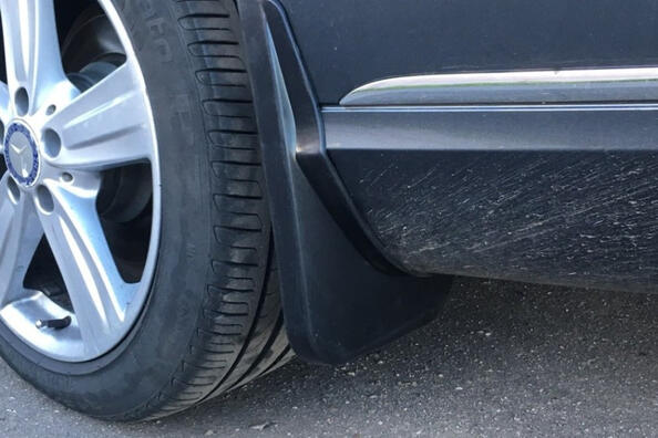 Näin valitset autoon sopivat roiskeläpät