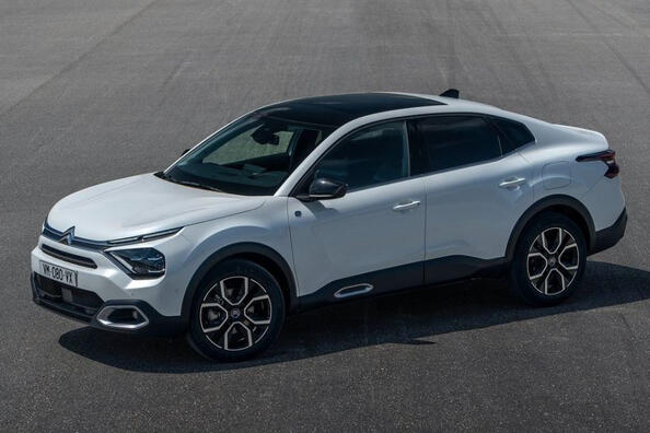 Koeajo: 'crossover'-sedan Citroen C4 X