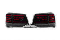 Toyota Land Cruiser 200 2007–2021 Takavalot 2016-2021 (Sequential Red Plus) kuva 3