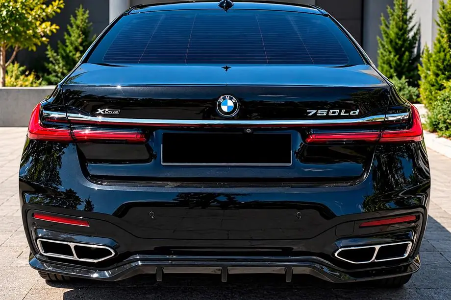 BMW 7-sarja G11/G12 2015–2022 Facelift-muunnossarja G12:lle M760 2021 Kuva 7