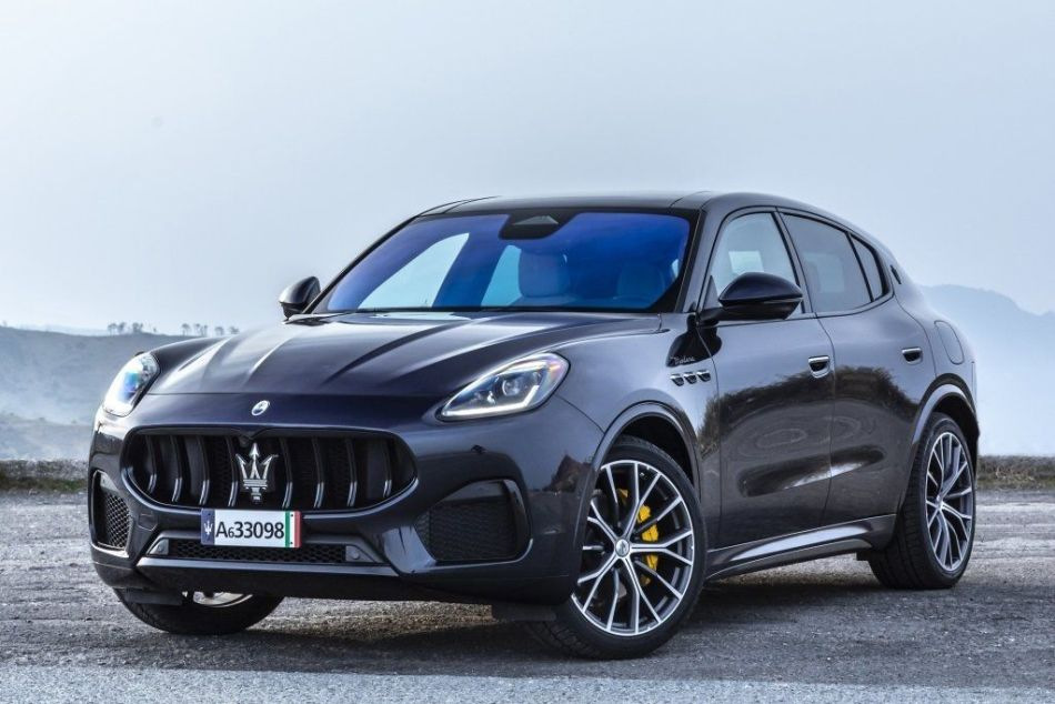 Nelinvetoinen sportticrossover Maserati Grecale