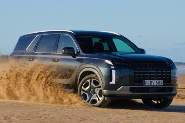 Katsaus uudistettuun Hyundai Palisade -crossoveriin