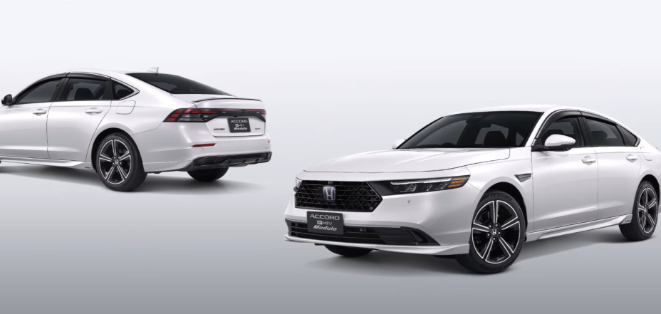 Honda paljasti Accord e:HEV -hybridiversion