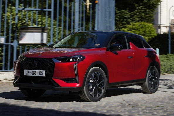 Koeajo: uudistettu kompakti crossover DS 3