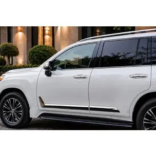 Mustat ovilistat F-Sport valkoinen/musta (4 kpl, ABS) Lexus LX 500d/600 2022– kuva 2
