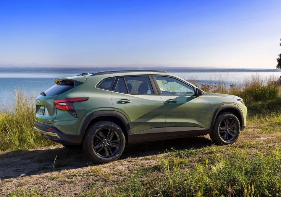Katsaus kompaktiin Chevrolet Trax -crossoverkäyttöautoon